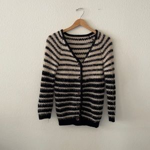 Cozy slouchy sweater from Urban Outfitters size S